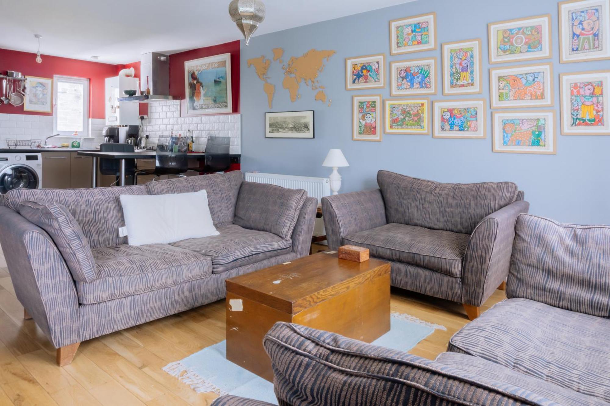 Stylish 3 Bedroom Apartment Near Hollyrood Park Edinburgh Exterior photo